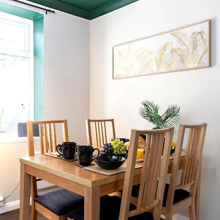 The Storybook Nyaraló Guisborough